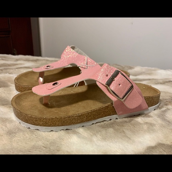 Other - 💕NWOT little girls glitter pink sandals